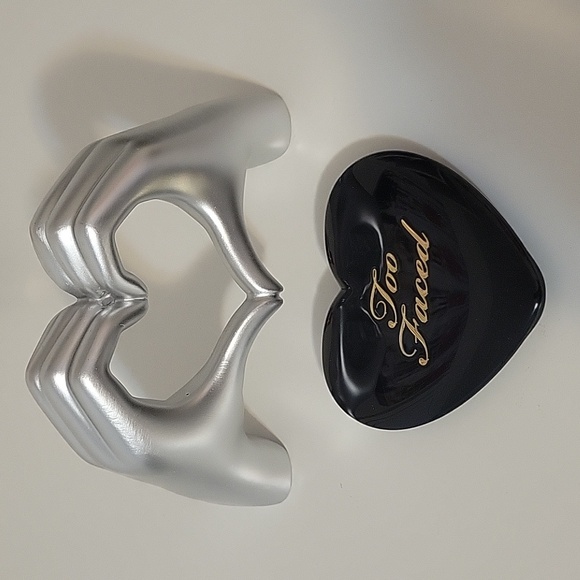 Too Faced Soul Mates Blushing Bronzer - Ross & Rachel - Picture 2 of 3